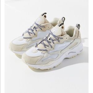 FILA Ray Tracer Sneaker (Taupe multi)